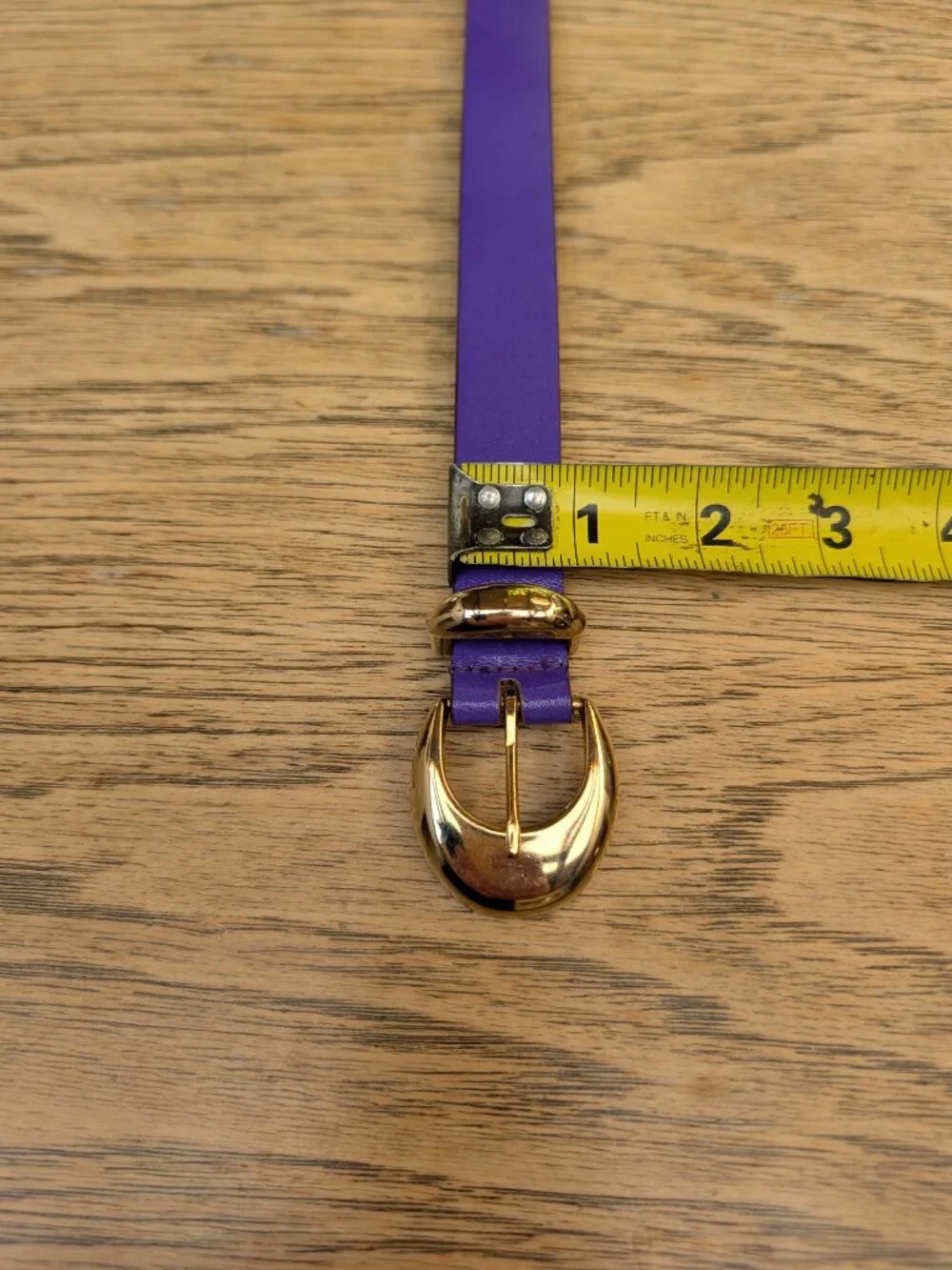 Vintage genuine leather bright vivid purple belt with gold buckle M/L